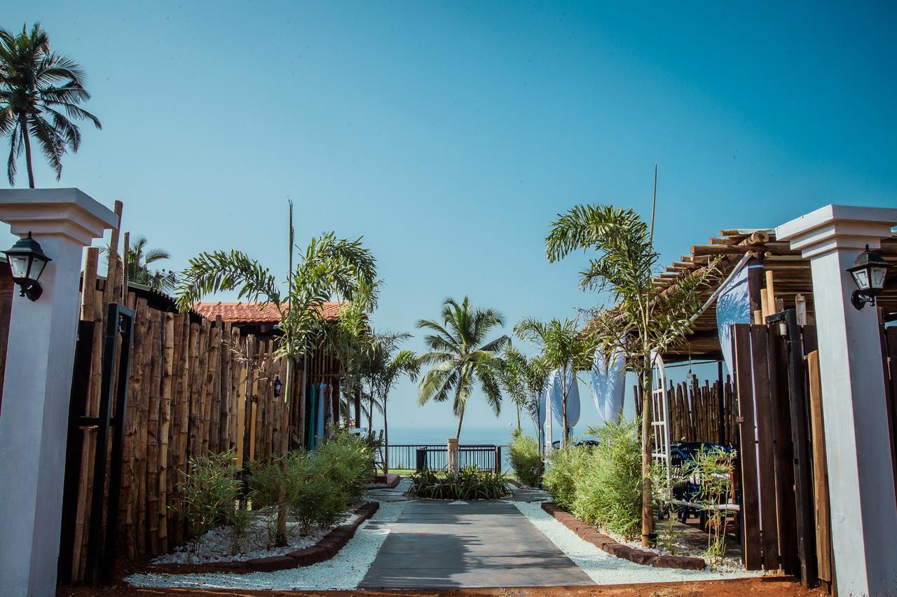 Aria Beach Resort Вагатор Екстериор снимка